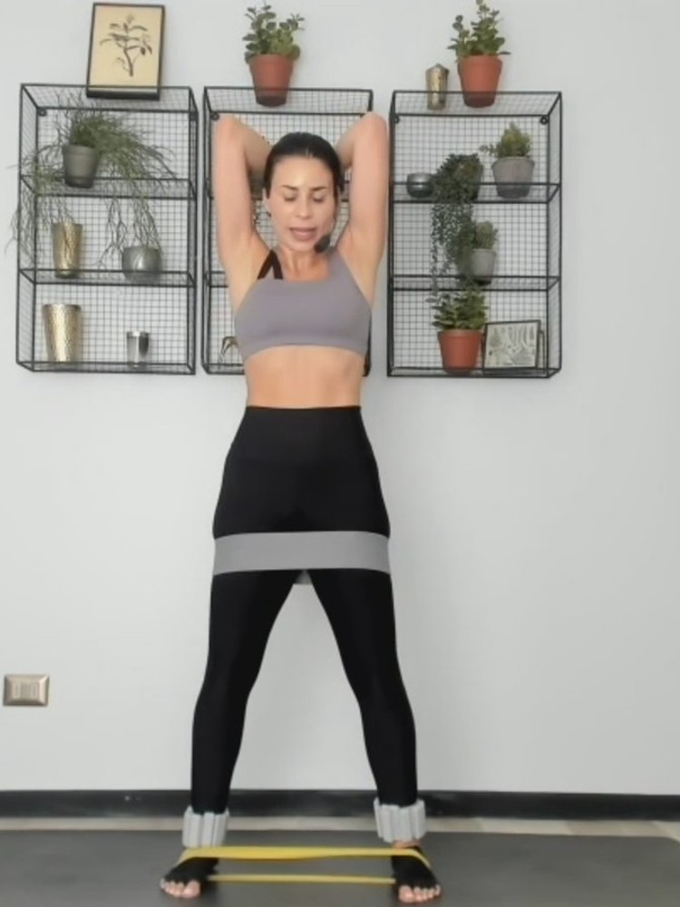 Fuerza: glúteos, piernas y abdomen sin implementos