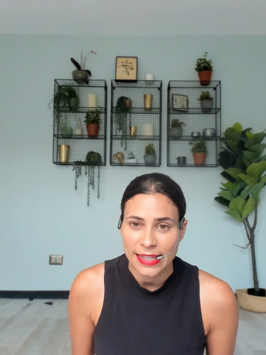 Fuerza: Brazos y Abdomen Bajo Impacto 4 min