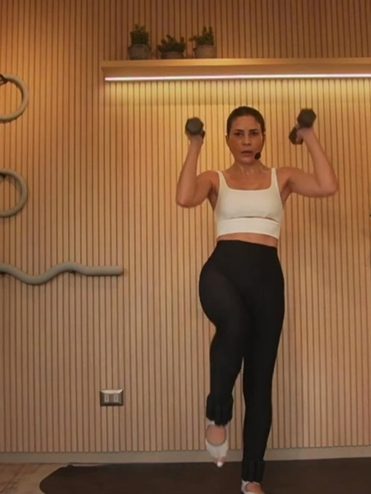 Fitness Full Body: fuerza y control abdominal