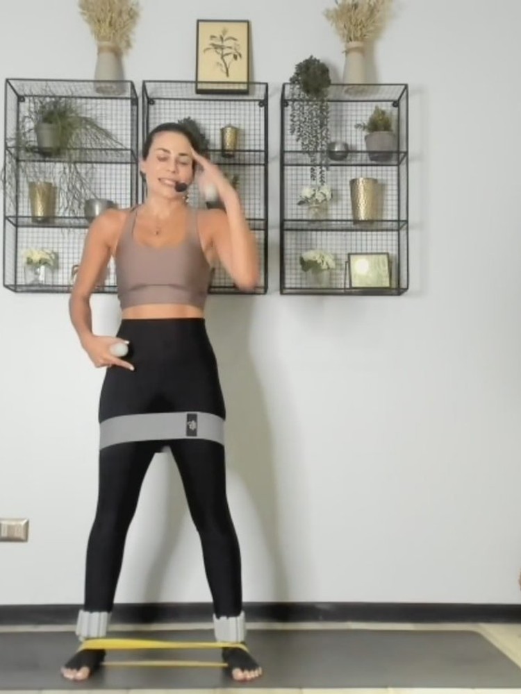 Cardio: glúteos y piernas bajo impacto · 48 min