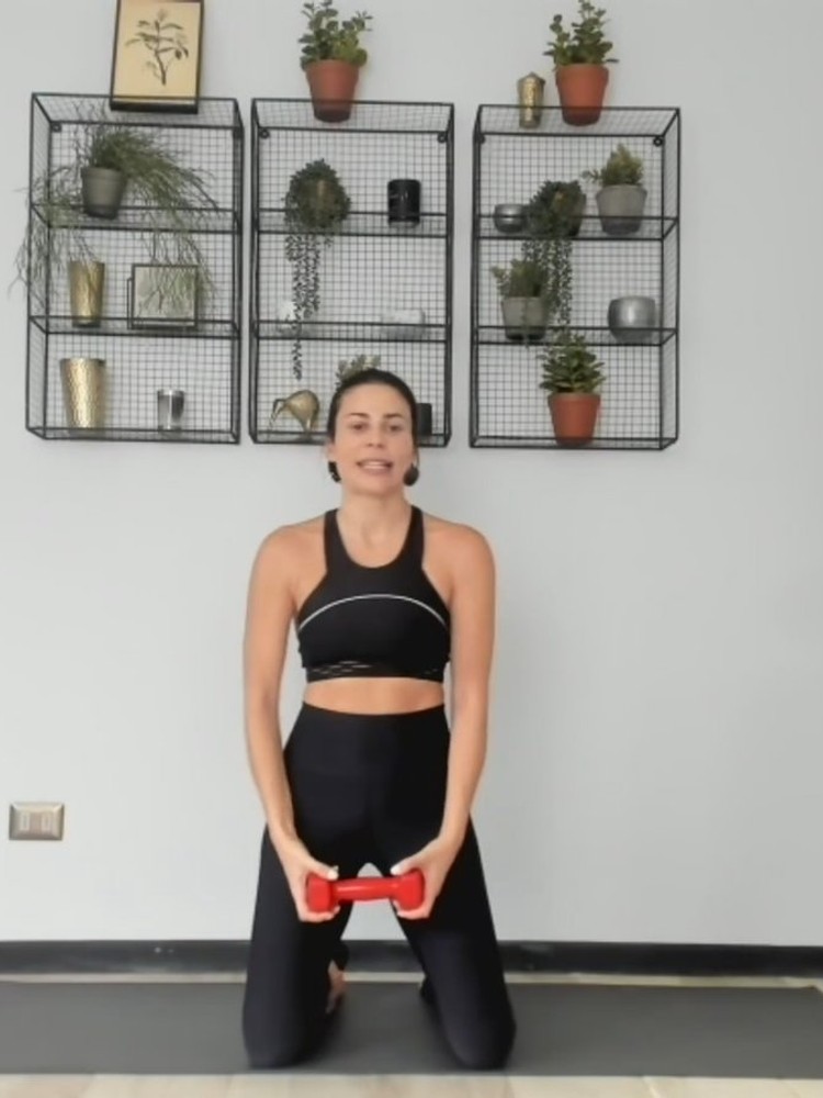 Cardio intenso: core y piernas bajo impacto