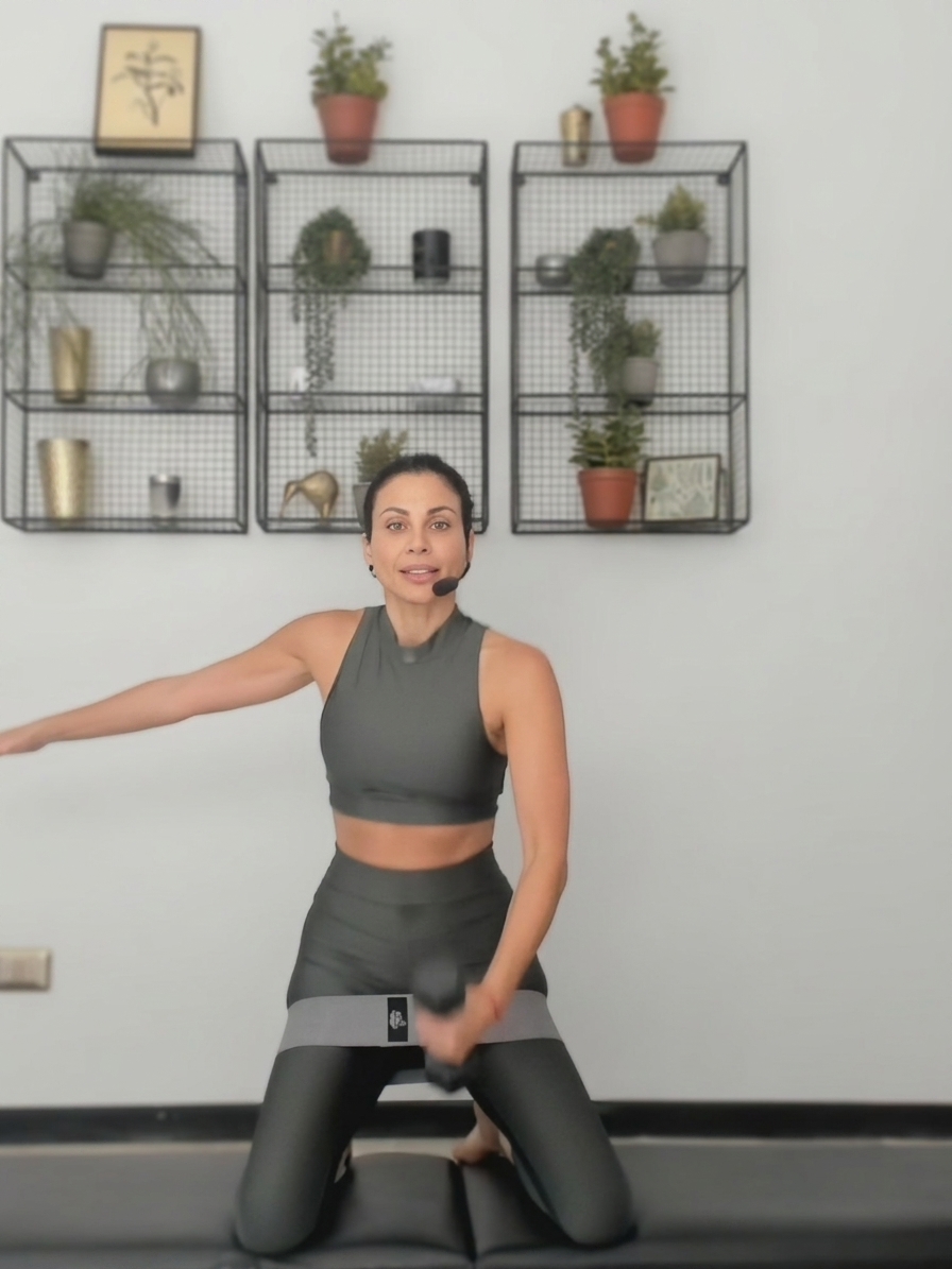 Pilates Full Body: Core, Glúteos y Brazos · 42 min