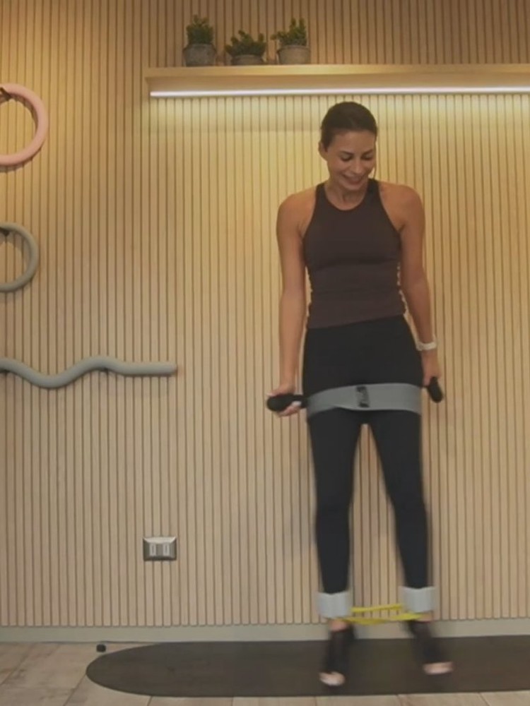HIIT Full Body: Glúteos y Abdomen Bajo Impacto